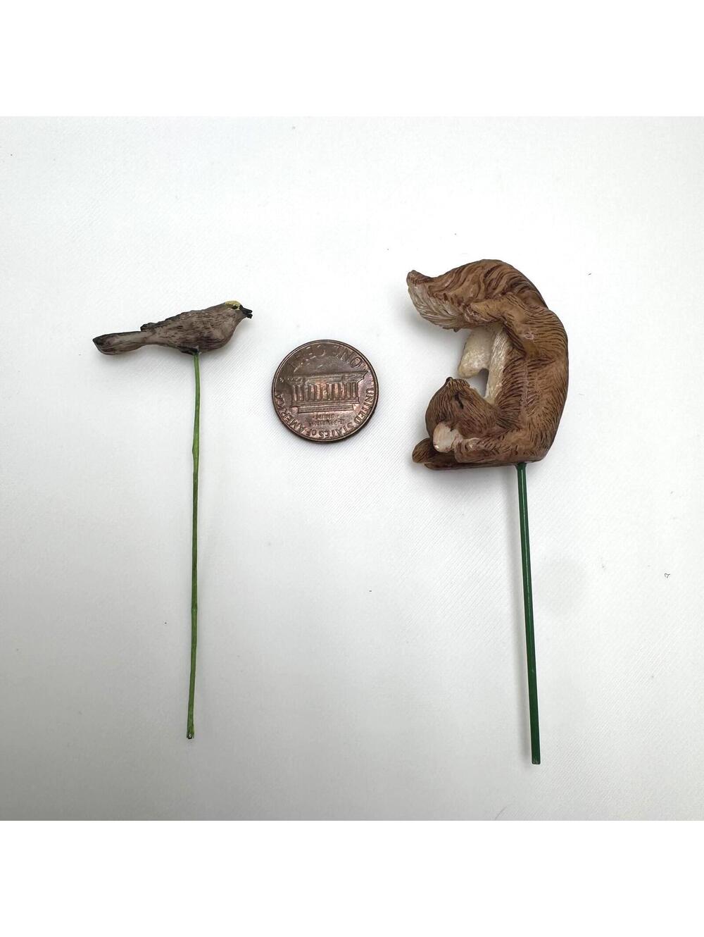 Miniature Bird Squirrel Figures On A Stick Fairy Garden Doll House Props Diorama